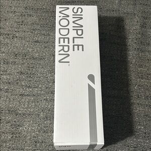 2 - Simple Modern Water Bottle - Brand New - In The Box - 1 Pink - 1 Gray -